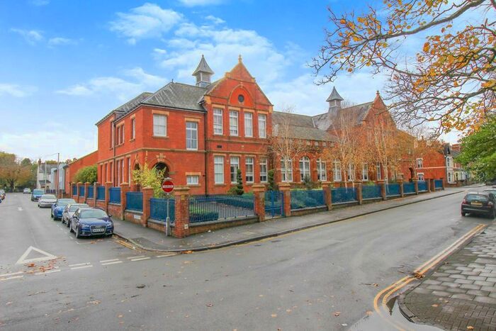 2 Bedroom Apartment To Rent In Euclid Street, Town Centre, Swindon, SN1