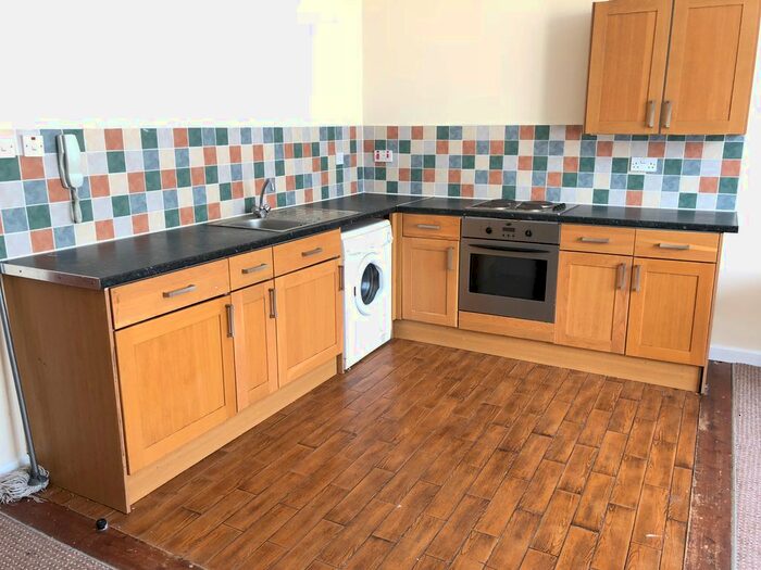 1 Bedroom Flat To Rent In London Place, City Centre, Wolverhampton, WV3