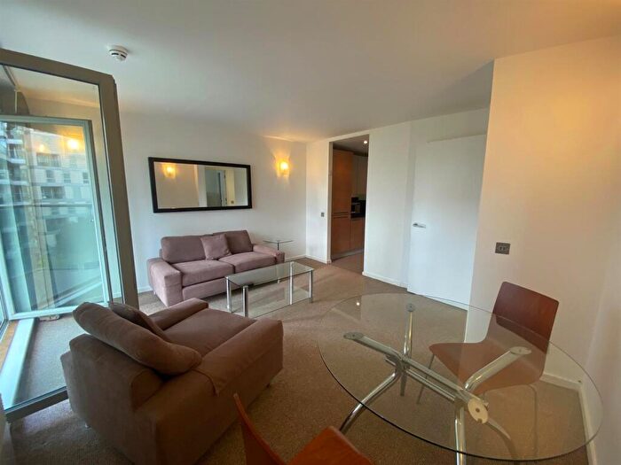 1 Bedroom Flat To Rent In Michigan Building, Biscayne Avenue, London, E14