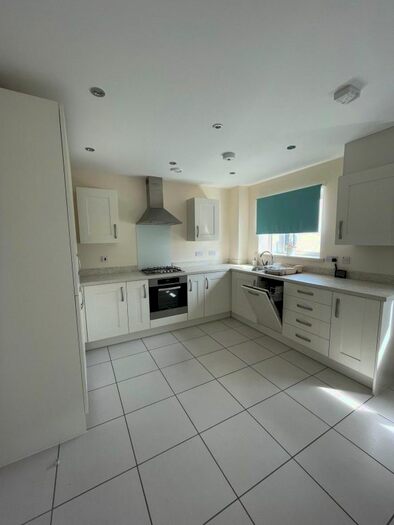 2 Bedroom Flat To Rent In Hartley Avenue, Peterborough, Cambridgeshire, PE1