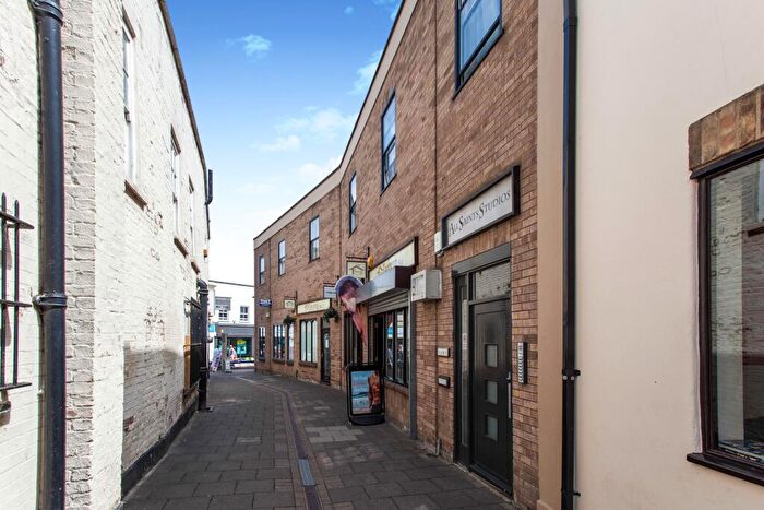 1 Bedroom House To Rent In All Saints Passage, Huntingdon, PE29