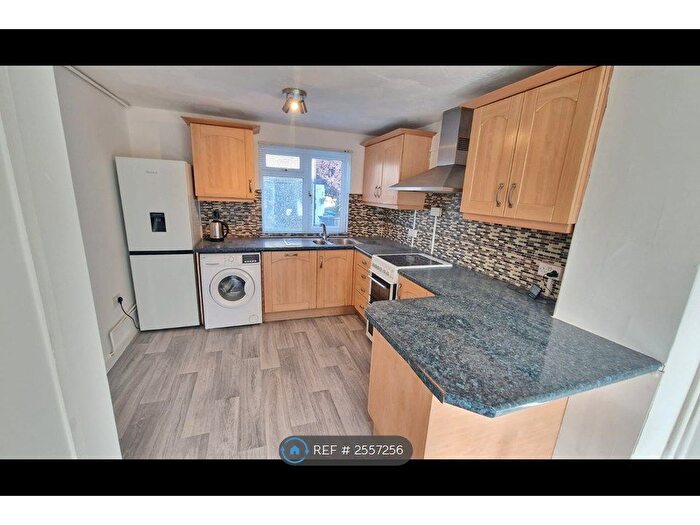 3 Bedroom Terraced House To Rent In Limes Avenue, Chigwell, IG7