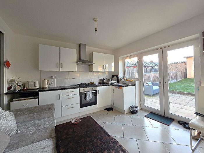 3 Bedroom Terraced House For Sale In Watersmeet Road, Wyken, CV2