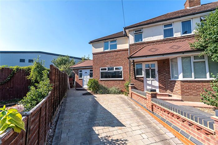 2 Bedroom Semi Detached House To Rent In Winchester Road, Feltham, TW13