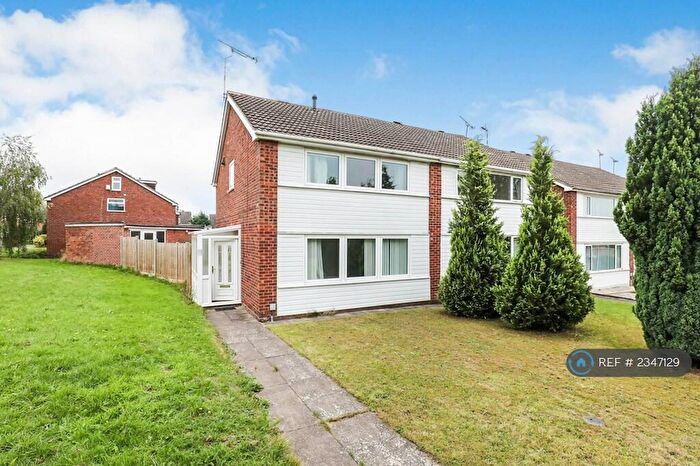 4 Bedroom Semi-Detached House To Rent In Leam Green, Coventry, CV4