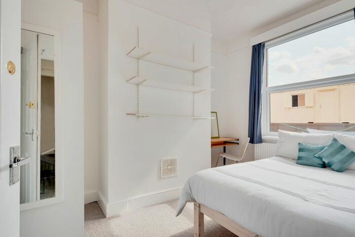 6 Bedroom Property To Rent In St. Martins Terrace, Canterbury, CT1