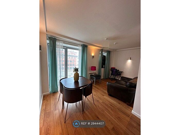 1 Bedroom Flat To Rent In King Charles St, Leeds, LS1
