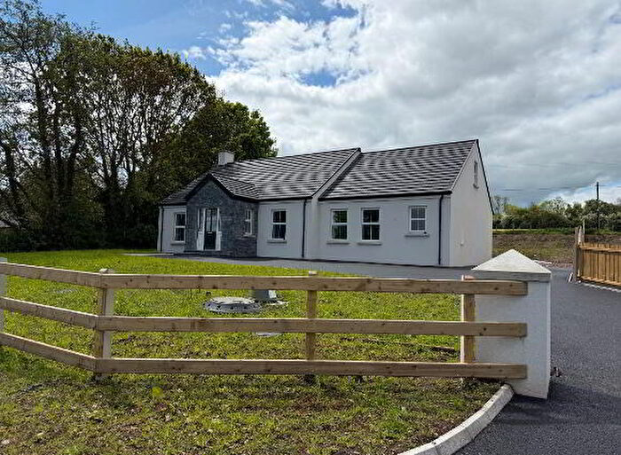 4 Bedroom Detached Bungalows For Sale In Meadow View, Whitetown Road, Dungannon, BT71