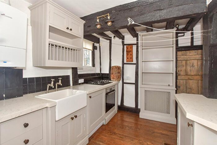 3 Bedroom Cottage For Sale In Riverside, Eynsford, Kent, DA4