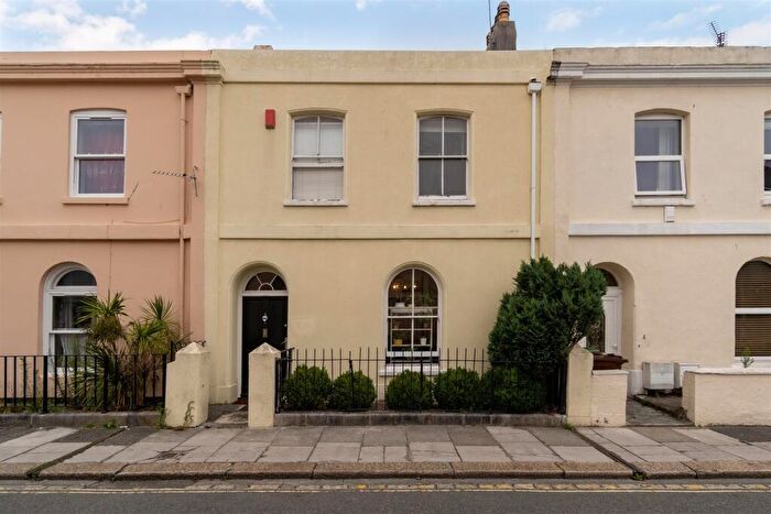 1 Bedroom Property To Rent In Cecil Street, Stonehouse, Plymouth, PL1