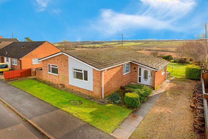 3 Bedroom Detached Bungalow To Rent In Pioneer Avenue, Desborough, Kettering, NN14