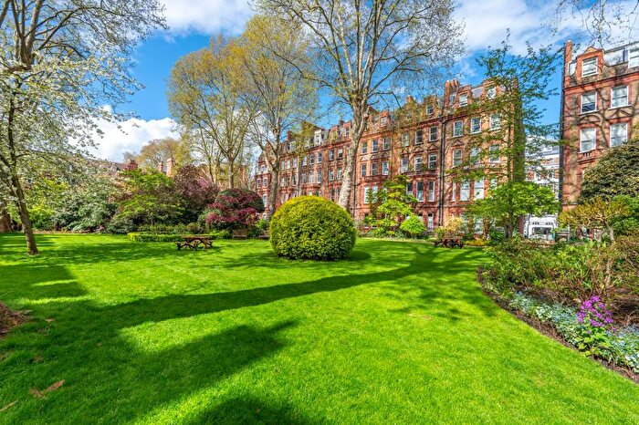 2 Bedroom Flat For Sale In Harrington Gardens, South Kensington, London, SW7