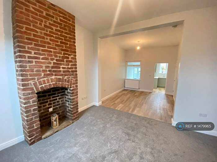 3 Bedroom Terraced House To Rent In Higham Common Road, Barnsley, S75