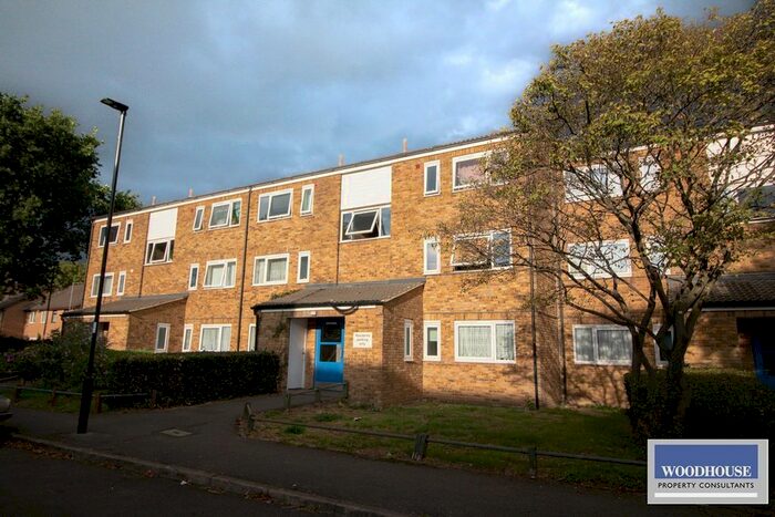 1 Bedroom Flat To Rent In Johnby Close, Enfield, EN3