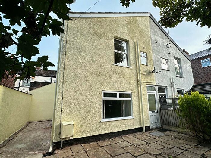 2 Bedroom Terraced House To Rent In Charlotte Street West, Macclesfield, SK11