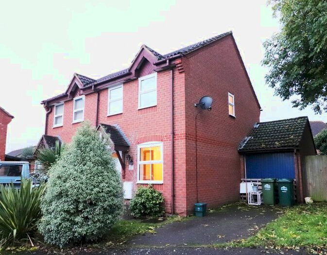 2 Bedroom Semi-Detached House To Rent In Chesterton Drive, Stanwell, Staines, TW19