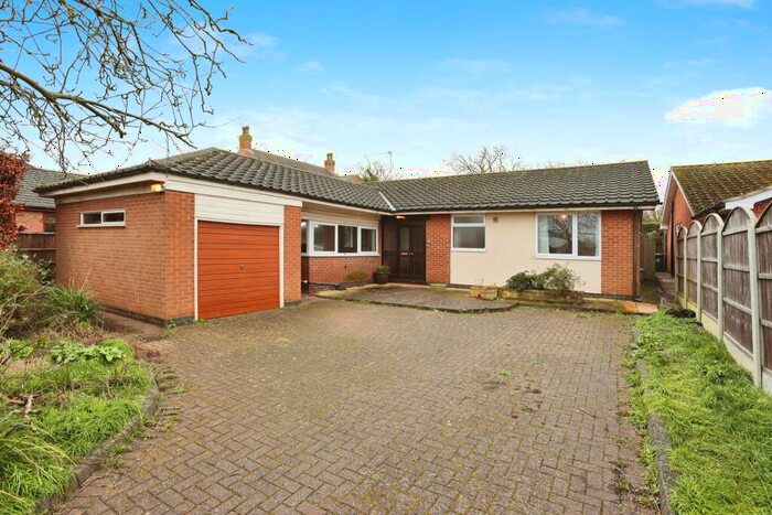 3 Bedroom Bungalow For Sale In West End, Long Whatton, Loughborough, Leicestershire, LE12