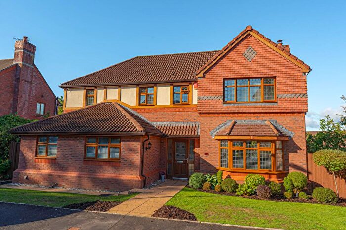 4 Bedroom Detached House For Sale In The Manor, Llantarnam, NP44