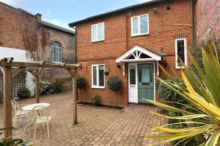 3 Bedroom Detached House To Rent In Denmark Road, Wimbledon Village, SW19