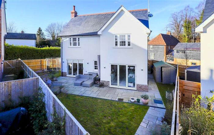 3 Bedroom Detached House For Sale In Cottage, Hare Street, Buntingford, SG9