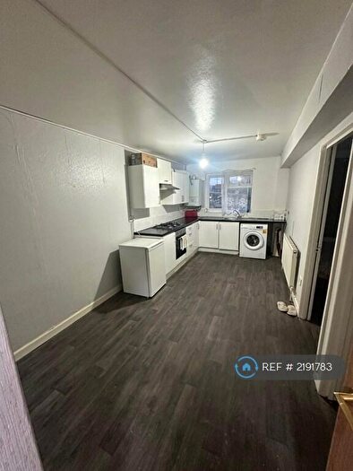 1 Bedroom Flat To Rent In King Street, Dudley, DY2