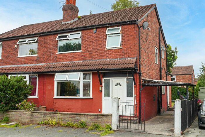 3 Bedroom Semi-Detached House For Sale In Copley Road, Chorlton, M21