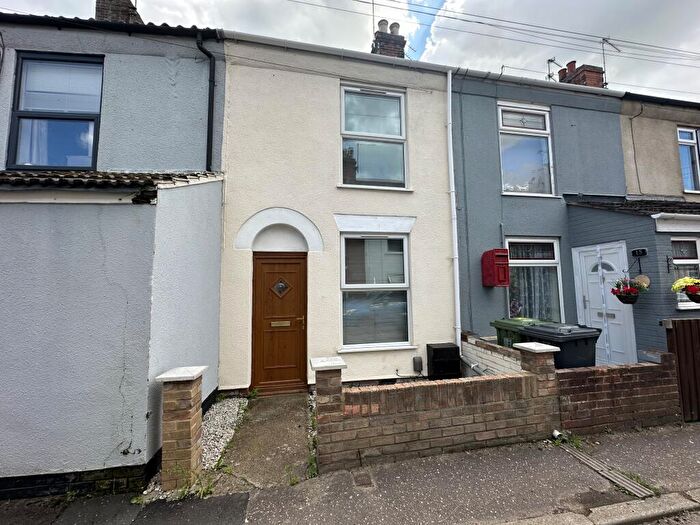 2 Bedroom House To Rent In Waveney Road, Great Yarmouth, NR31