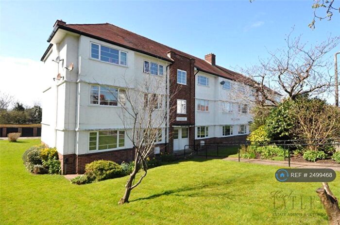 2 Bedroom Flat To Rent In Ludlow Drive, West Kirby, Wirral, CH48