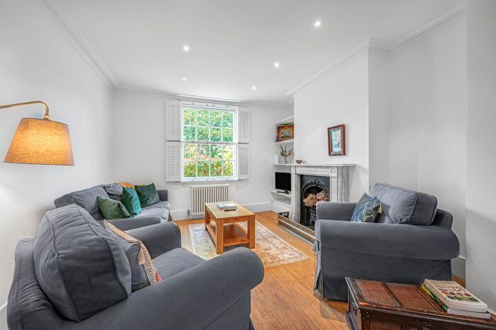 3 Bedroom Terraced House To Rent In Crooms Hill Grove, Greenwich West, SE10