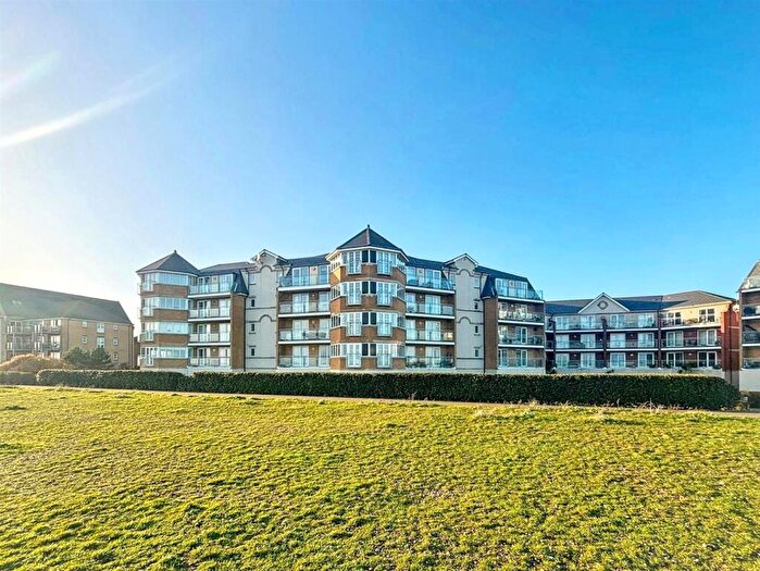 2 Bedroom House For Sale In Eugene Way, Eastbourne, BN23