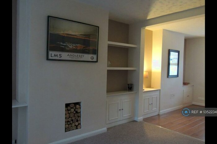 2 Bedroom Terraced House To Rent In Phillip Street, Chester, CH2