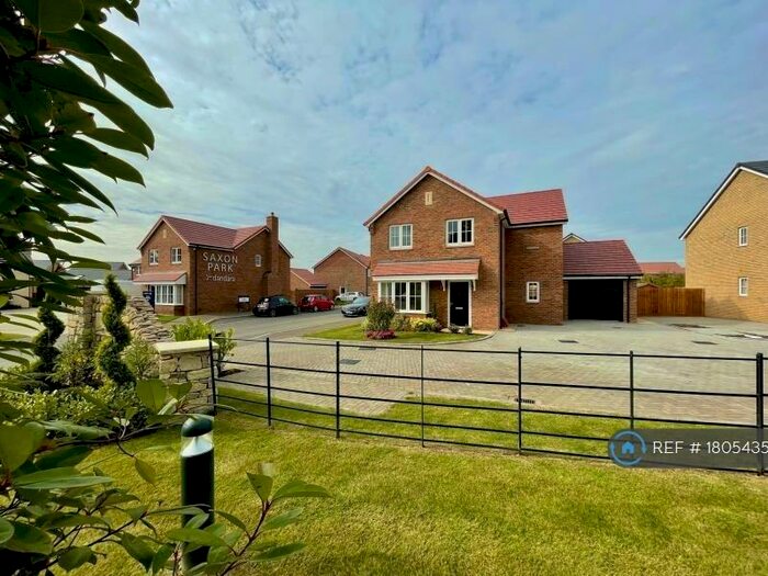 4 Bedroom Detached House To Rent In Peacock Lane, Biddenham, Bedford, MK40