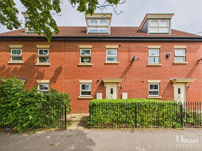 4 Bedroom House For Sale In Maybury Road Hull, HU9