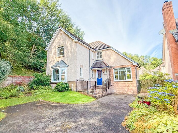 3 Bedroom Detached House For Sale In Craigie View, Perth, PH2