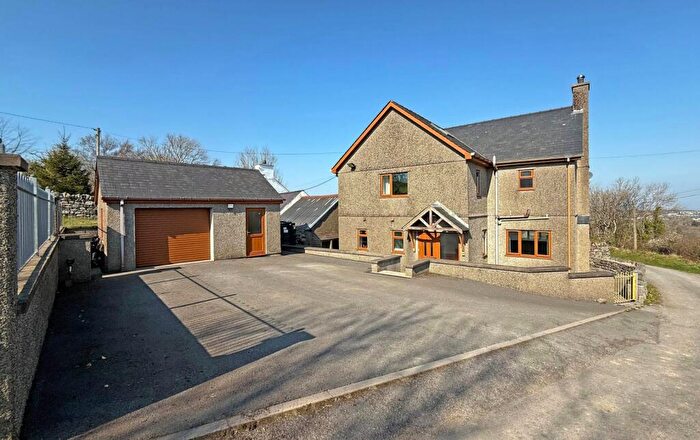 4 Bedroom Detached House For Sale In Llanllyfni, Caernarfon, Gwynedd, LL54