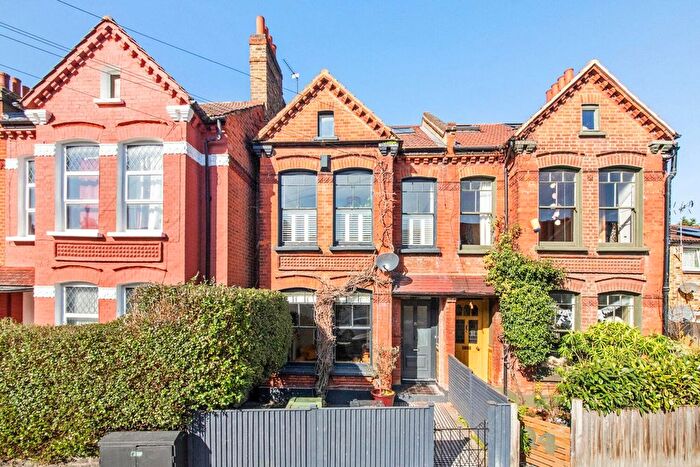5 Bedroom Terraced House For Sale In Guernsey Grove, Herne Hill, London, SE24
