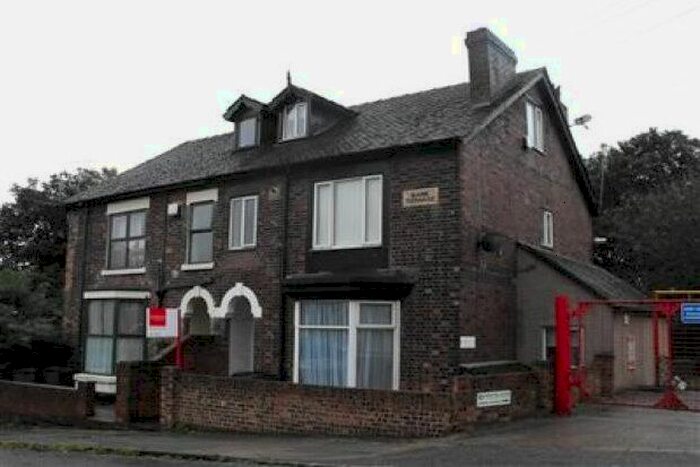 1 Bedroom Flat To Rent In Etruria Road, Stoke-On-Trent, ST4