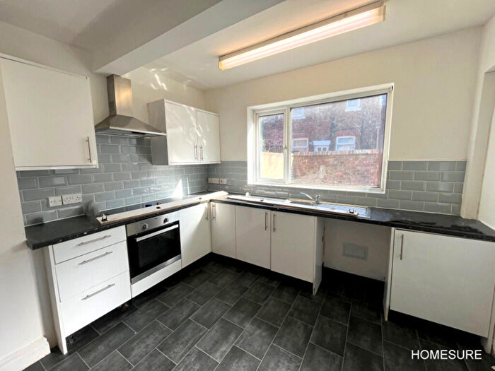 1 Bedroom Flat To Rent In Apartment, Derby Lane, Old Swan, Liverpool, L13