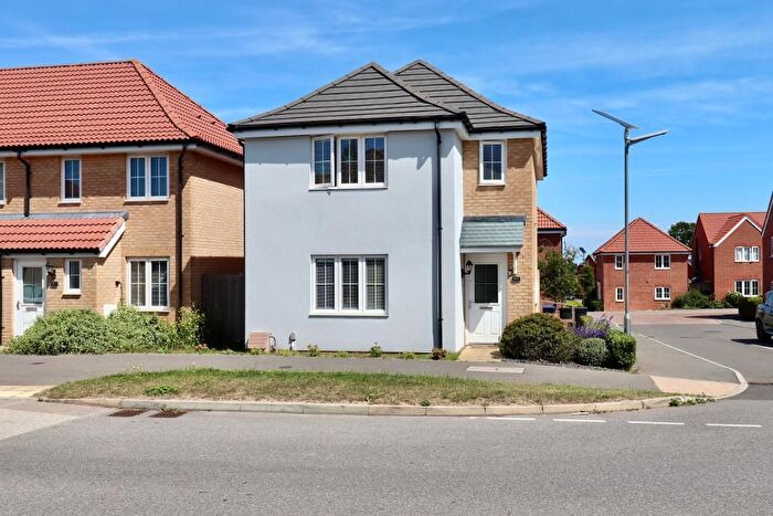 3 Bedroom Detached House For Sale In Central Boulevard, Aylesham, Canterbury, Kent, CT3
