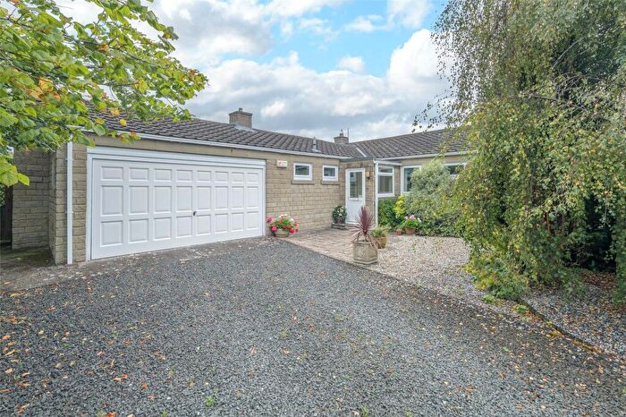 4 Bedroom Bungalow For Sale In Whitegates, Longhorsley, Morpeth, NE65