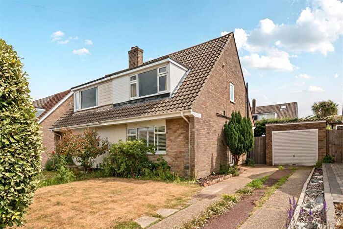3 Bedroom Semi-Detached House For Sale In Sycamore Close, Titchfield Common, PO14