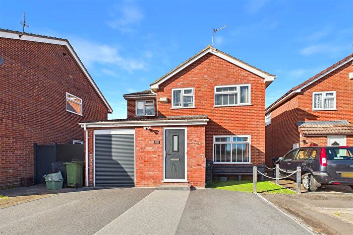 4 Bedroom Detached House For Sale In Brookfield Walk, Clevedon, BS21