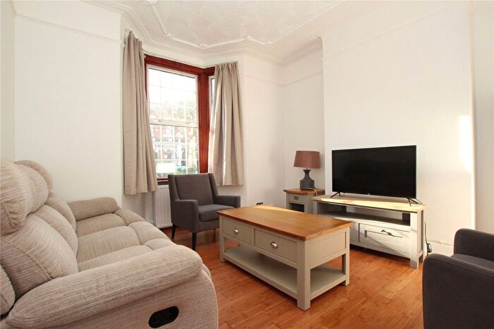3 Bedroom Terraced House For Sale In Macoma Road, Plumstead Common, SE18