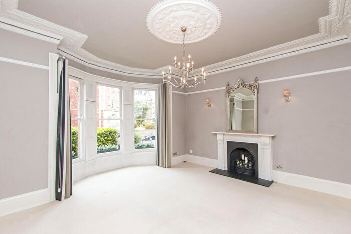 2 Bedroom Apartment To Rent In Osborne Road, Clifton, Bristol, BS8