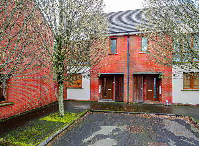 3 Bedroom Terrace House For Sale In Halcombe Street, Belfast, BT6