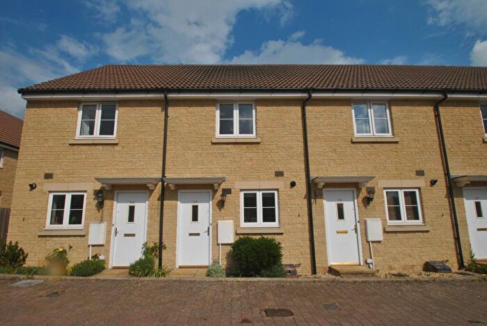 2 Bedroom Terraced House To Rent In Poole Road, Malmesbury, SN16