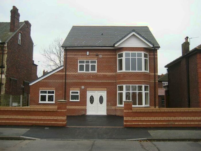 10 Bedroom Detached House To Rent In Abberton Road, Withington, M20