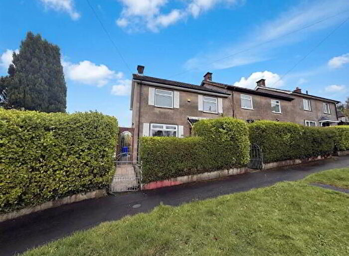 3 Bedroom End Of Terrace House For Sale In Farmhurst Way, Belfast, BT5