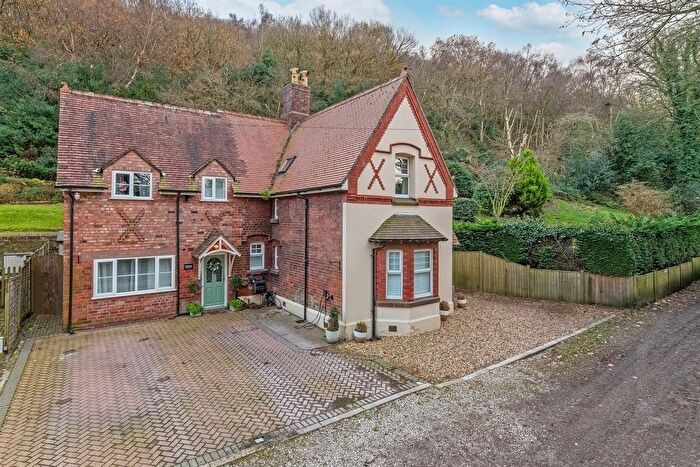 4 Bedroom Detached House For Sale In Carriage Drive, Frodsham, WA6