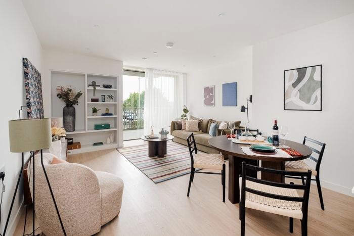2 Bedroom Flat To Rent In Ferry Island, Heart Of Hale Lane, London, N17